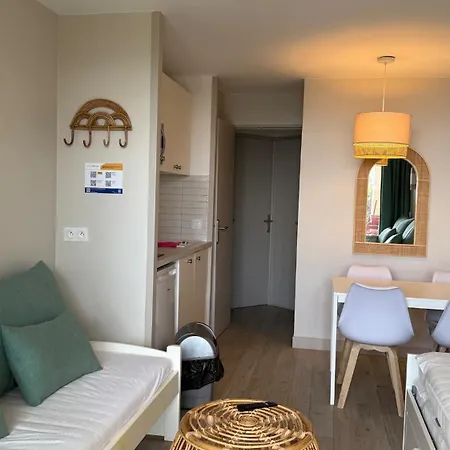 With Parking And Sea View Cannes